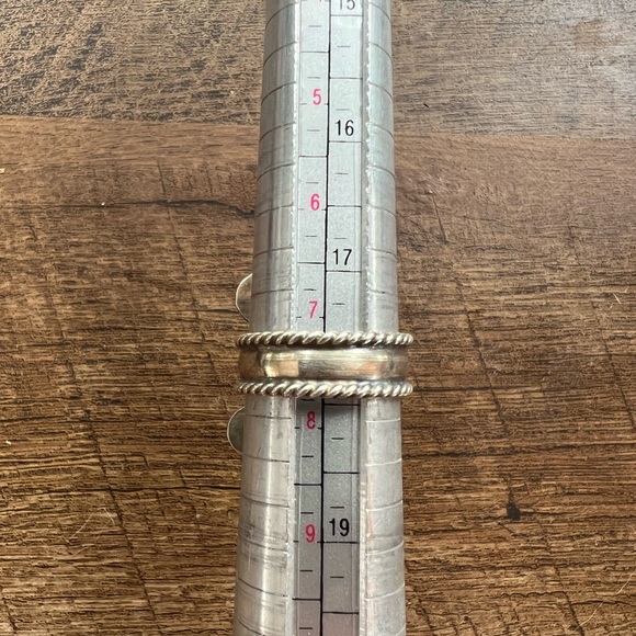 Native American Turquoise & Onyx Ring - Picture 7 of 7